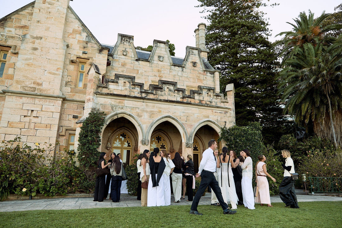 An Afternoon at Gothic Mansion, Carthona.