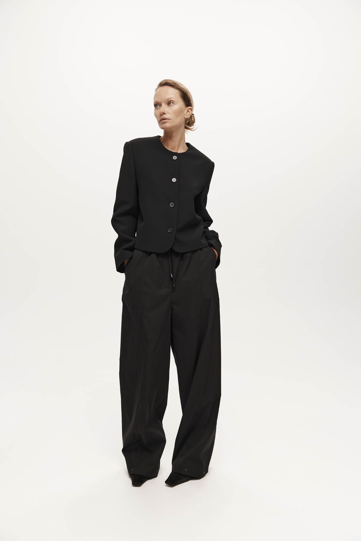 Tilmens Blazer in Bonded Suiting