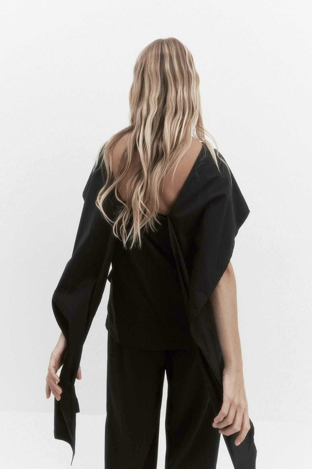 Laro Top in Tech Taffeta