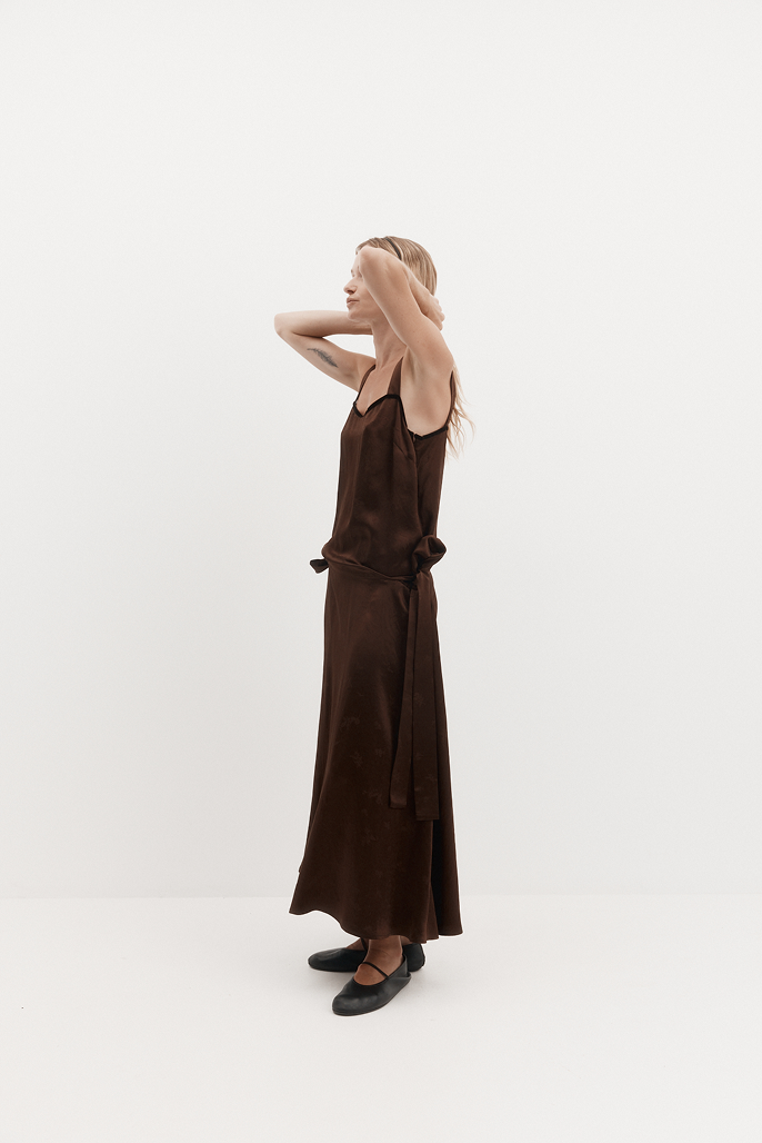 Wexer Dress in Jacquard Satin