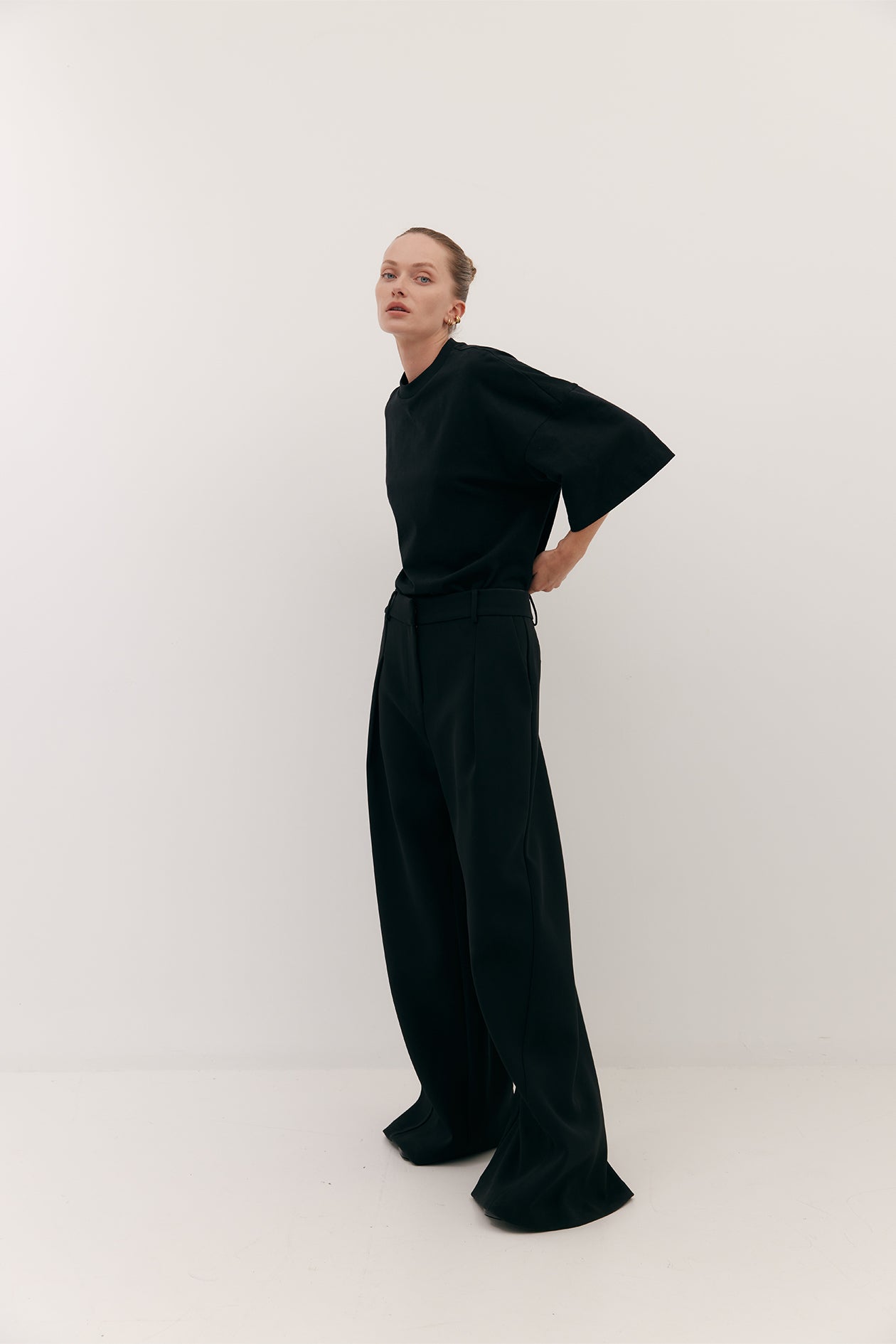 Flared Abel Trouser in Bonded Suiting