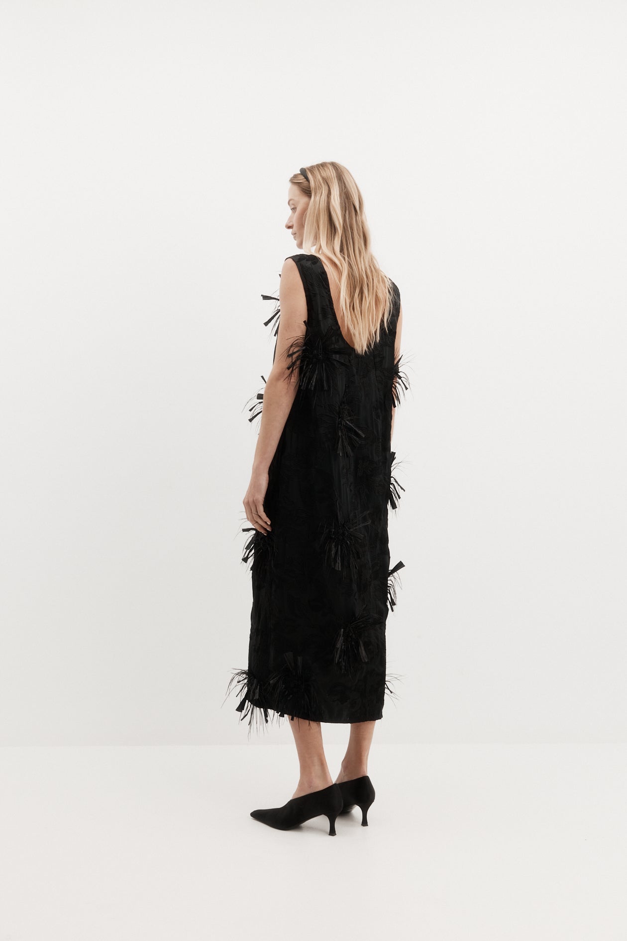 Gigi Dress in Feathered Embroidery