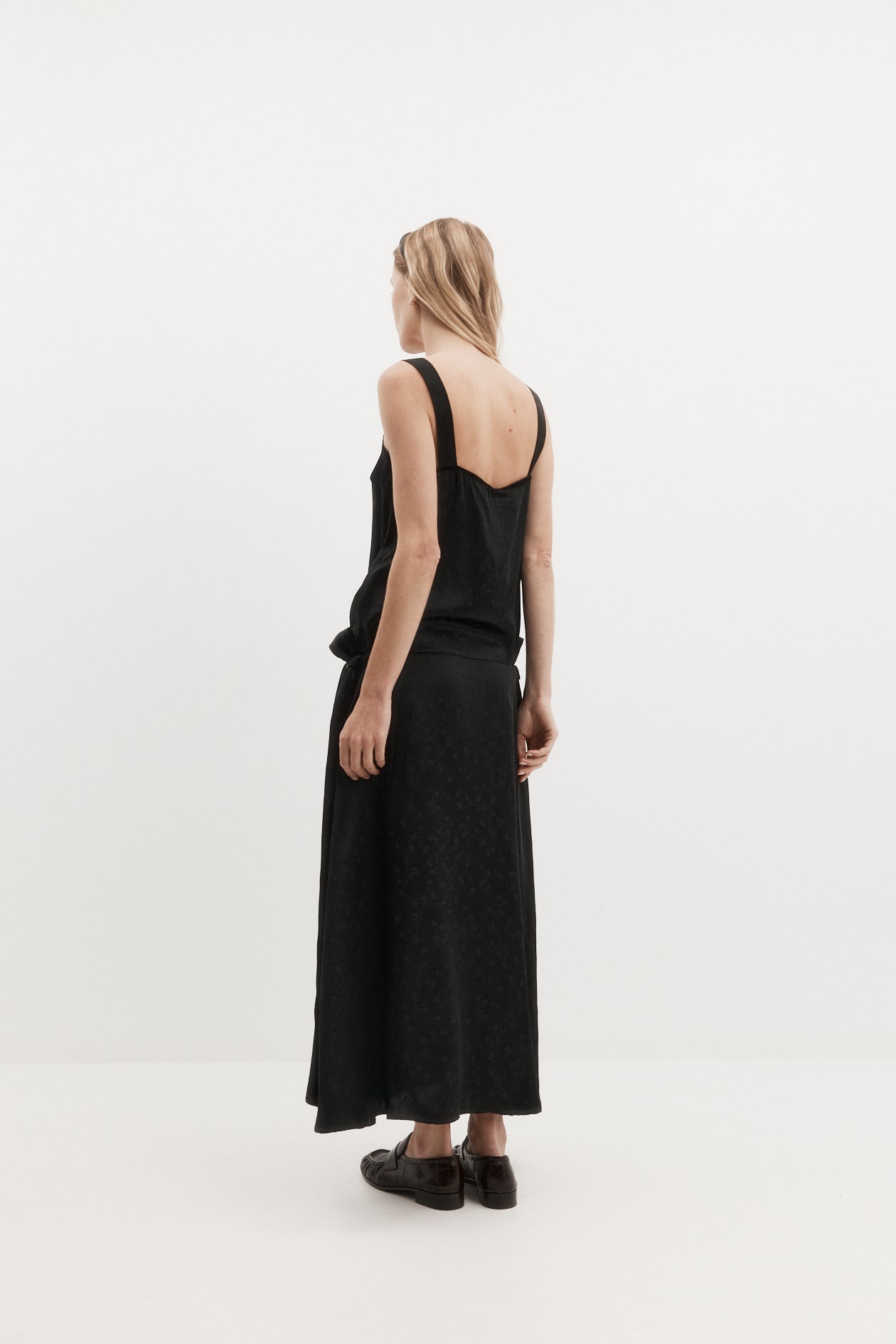 Wexer Dress in Jacquard Satin
